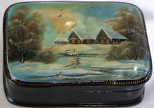 Load image into Gallery viewer, Mother Of Pearl Fedoskino Russian Lacquer Box

